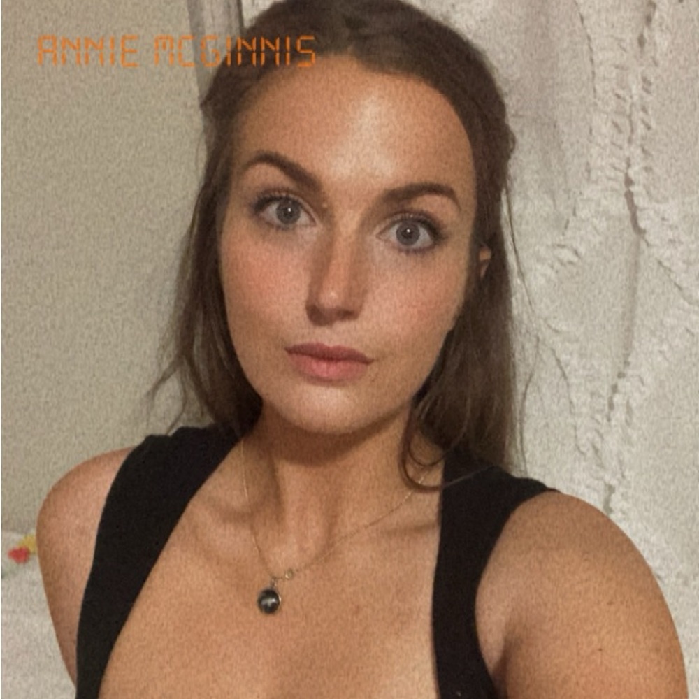 Meet your posher, Annie.